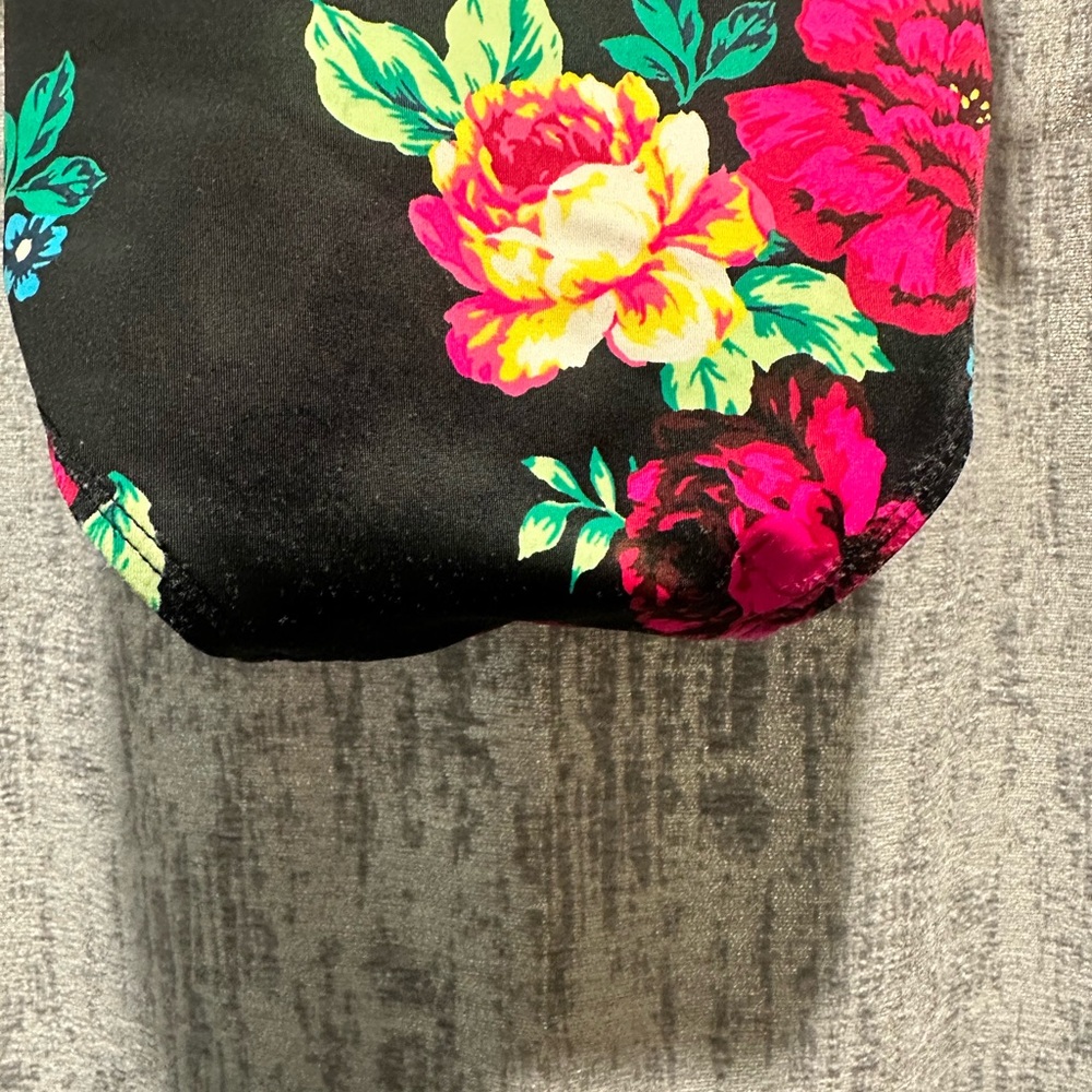 Torrid High-Rise Lattice Floral Swim Bottom size 2 - Picture 7 of 8